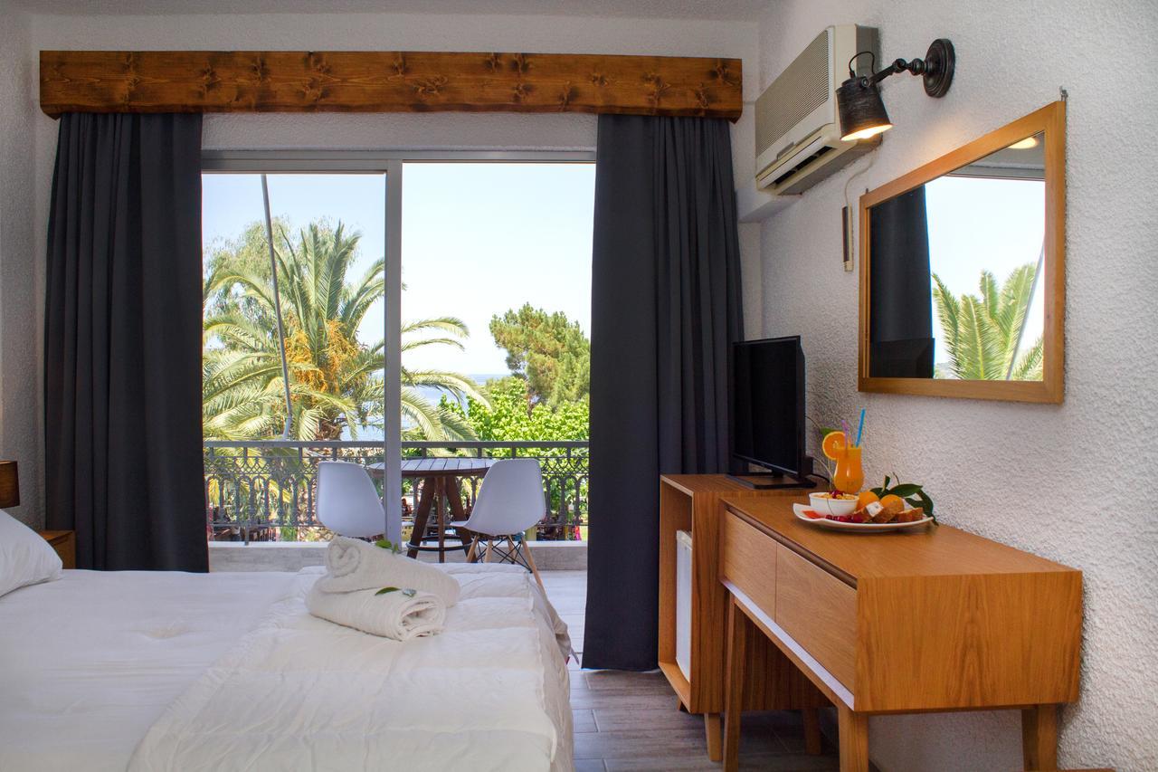 Hotel Hellas Epidaurus Εξωτερικό φωτογραφία